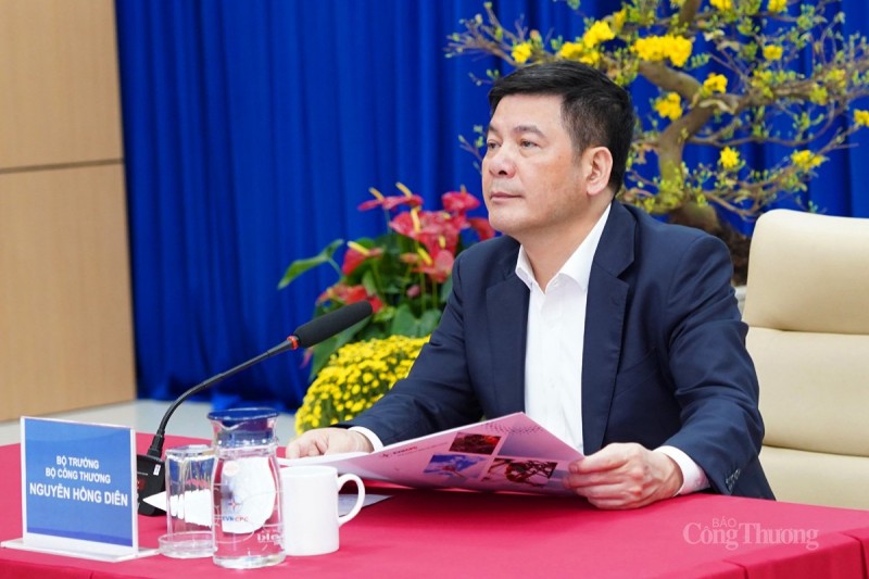Bộ trưởng Nguyễn Hồng Diên: Đảm bảo điện an toàn liên tục cho miền Trung vui Xuân, đón Tết