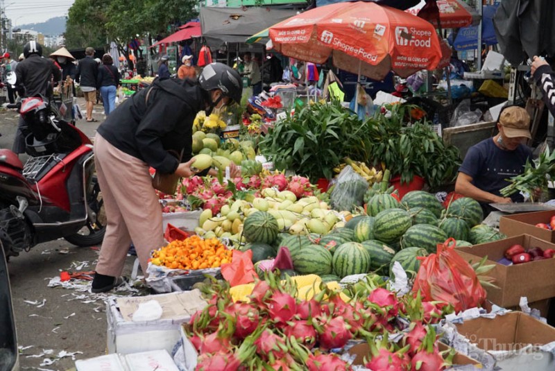 Đà Nẵng: Hối hả chợ ngày 30 Tết
