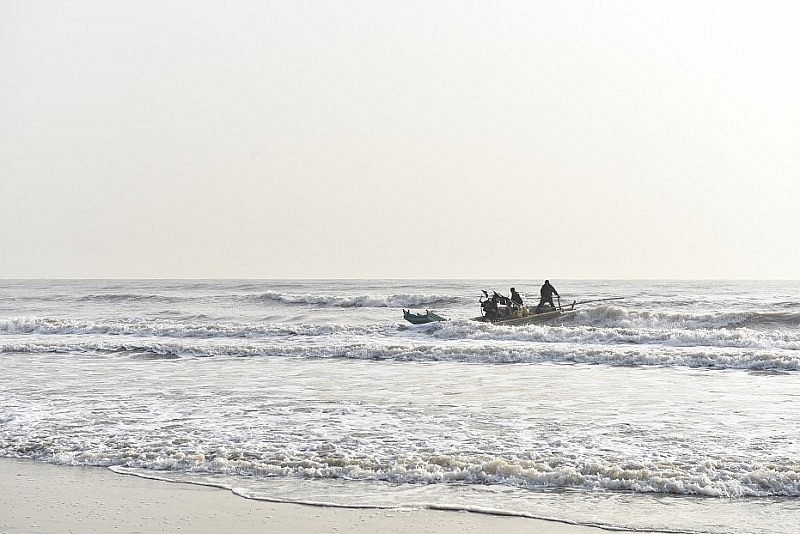 Thanh Hóa: Ngư dân làm lễ vươn khơi lấy may đầu năm đón "lộc biển"