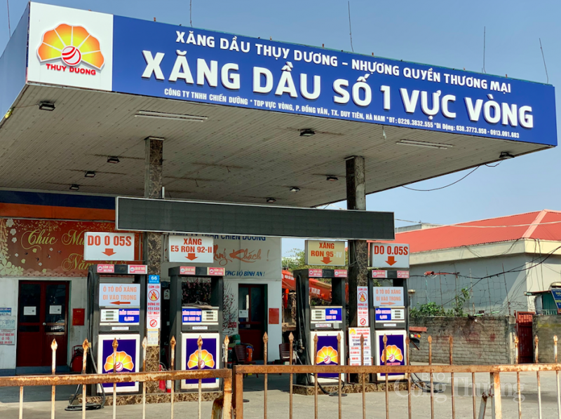 Quản lý thị trường giám sát việc kinh doanh xăng dầu tại Hà Nội, Hà Nam, Hưng Yên, Hải Dương, Hải Phòng