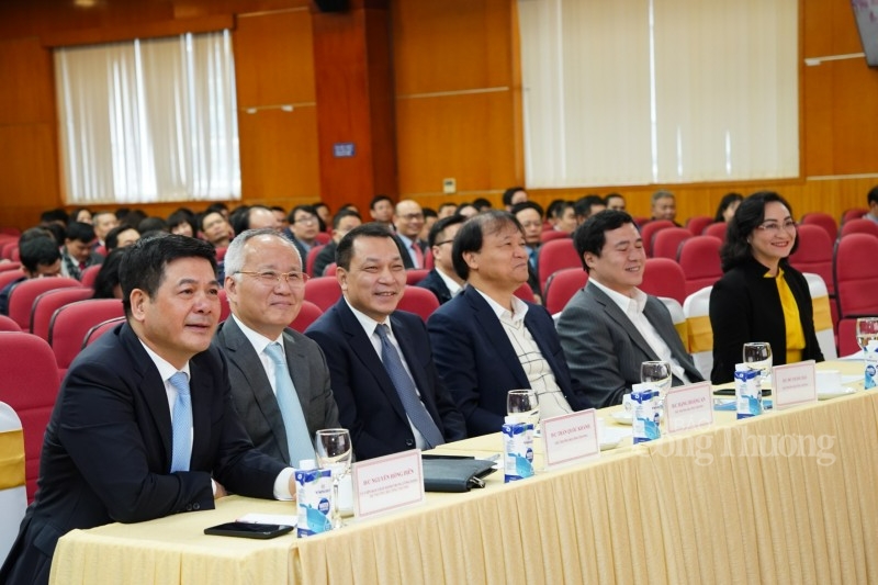 Các lãnh đạo Bộ tại buổi gặp mặt đầu năm