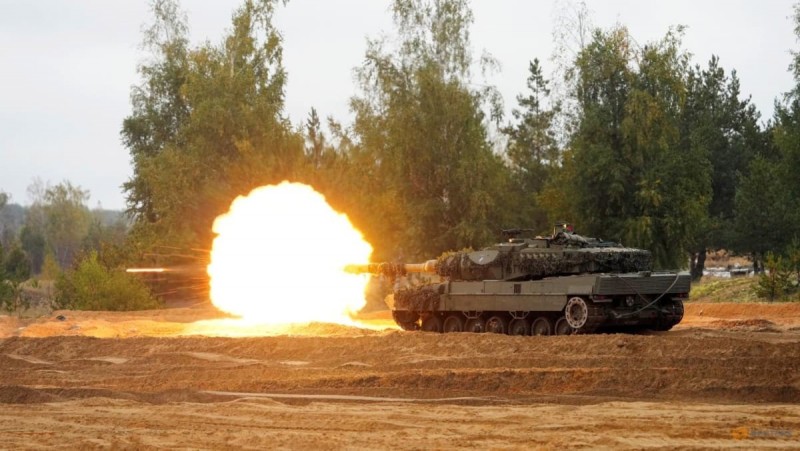 Nga phóng loạt tên lửa mới vào Ukraine sau khi Kiev được cam kết hỗ trợ xe tăng