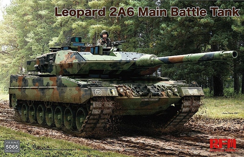 Xe tăng chiến đấu chủ lực Leopard 2A6 của Đức.