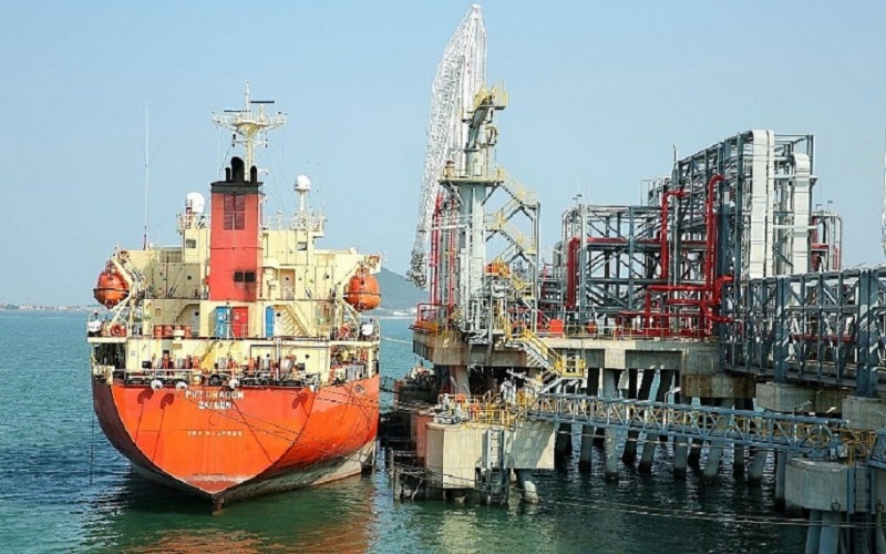 Thanh Hóa: Cảng Nghi Sơn đón 11 tàu "xông đất" Tết Nguyên đán Quý Mão