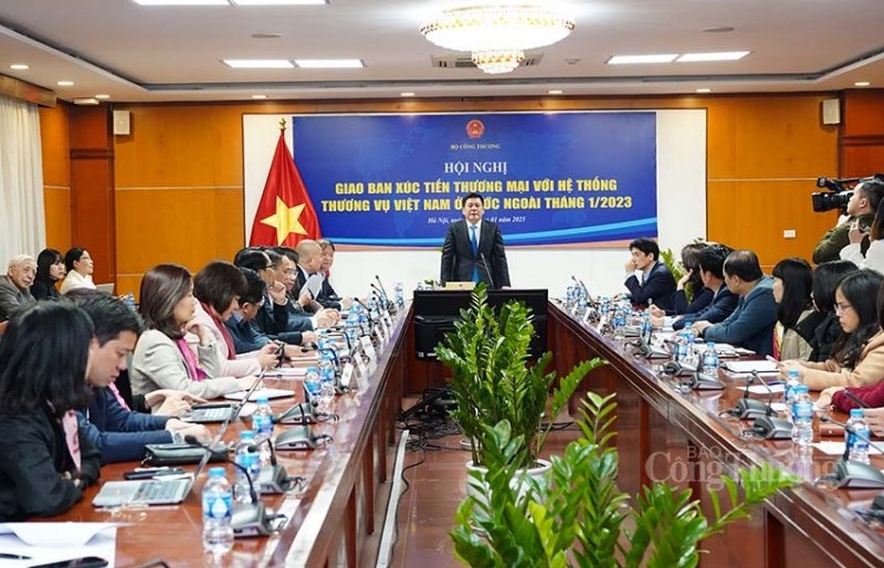 Hội nghị giao ban xúc tiến thương mại với Thương vụ Việt Nam ở nước ngoài tháng 1/2023