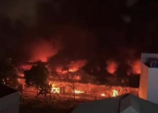 Hưng Yên: Cháy chợ Dân Tiến tối ngày vía Thần Tài, nhiều gian hàng bị thiêu rụi
