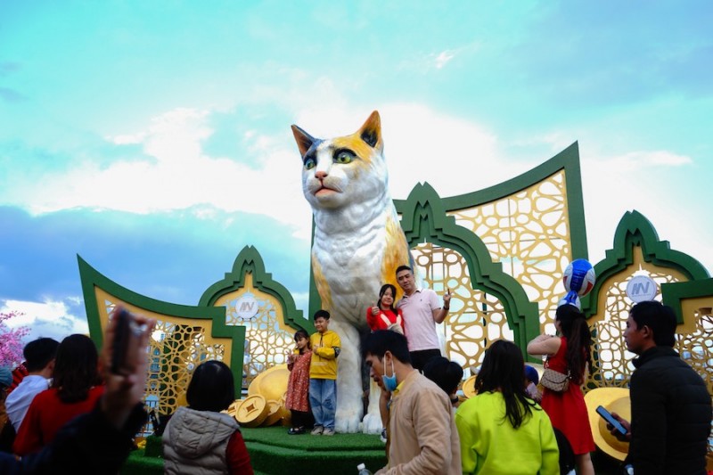 Linh vật mèo ở đường hoa Xuân Đà Nẵng sẽ được tặng cho các trường mầm non