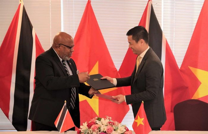 Thiết lập quan hệ ngoại giao giữa Việt Nam và Trinidad & Tobago