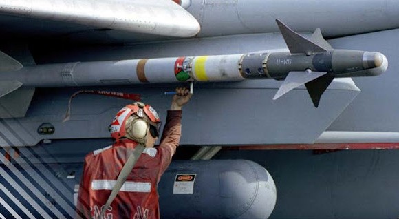 Mỹ dùng tên lửa có tuổi đời 70 năm để hạ khinh khí cầu “bay lạc” của Trung Quốc