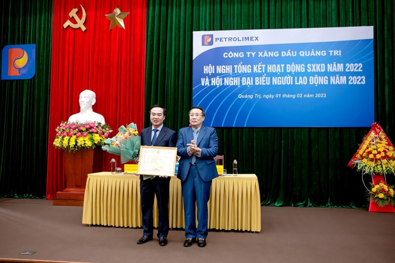 Petrolimex Quảng Trị đóng góp lớn cho ngân sách địa phương