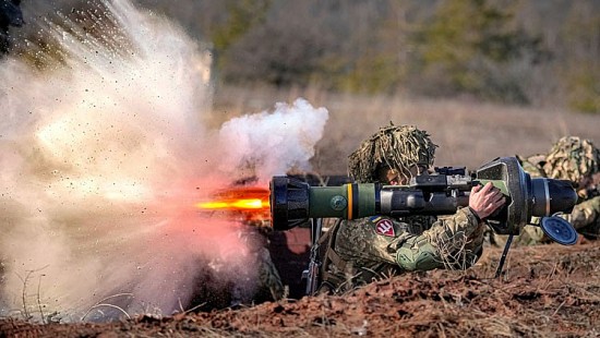 Chiến sự Nga-Ukraine hôm nay (8/2): Xuất hiện thông tin Ukraine sử dụng vũ khí hóa học tại Donbass
