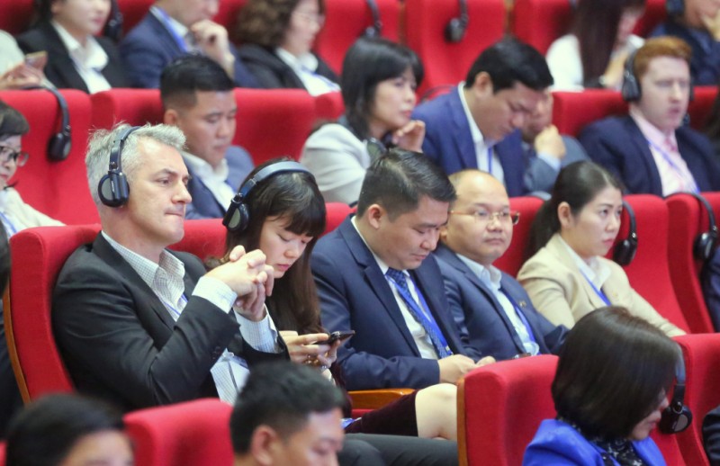 Các nhà đầu tư, đối tác phát triển trong nước và quốc tế tham dự hội nghị (Ảnh Cổng TTĐT Quảng Ninh)