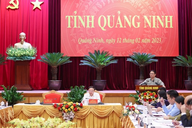 Thủ tướng Chính phủ Phạm Minh Chính mong muốn Quảng Ninh tiếp tục vươn lên tầm cao mới. Thủ tướng Chính phủ Phạm Minh Chính mong muốn Quảng Ninh tiếp tục vươn lên tầm cao mới.