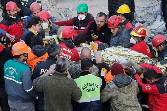 Động đất tại Thổ Nhĩ Kỳ và Syria: Hy vọng nào cho những người còn sống?