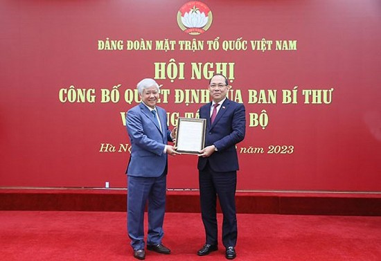 Công bố Quyết định của Ban Bí thư về công tác cán bộ tại Mặt trận Tổ quốc Việt Nam