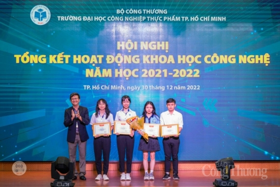 Khoa học công nghệ: Chìa khóa nâng cao chất lượng đào tạo