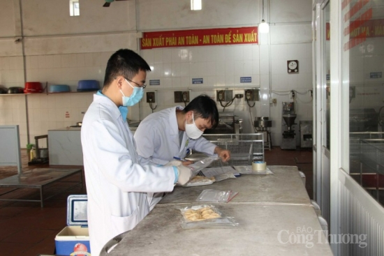 Quảng Ninh: Kiểm soát chặt chẽ an toàn thực phẩm