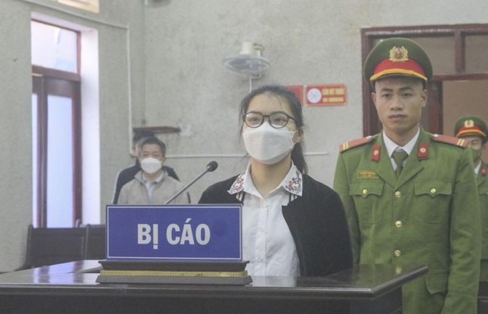 Điện Biên: Trộm 34 chiếc xe máy nữ nhân viên lĩnh án 15 năm tù