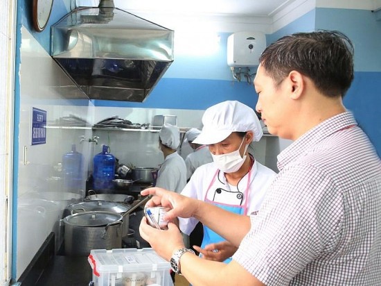 Bắc Ninh lập đoàn giám sát an toàn thực phẩm tại Festival “Về miền Quan họ-2023”.