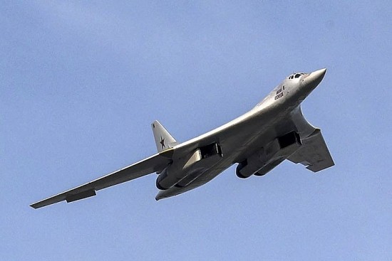 Thực hư bí mật về “Thiên nga trắng” Tu-160 của Nga có nguy cơ rơi vào tay Mỹ
