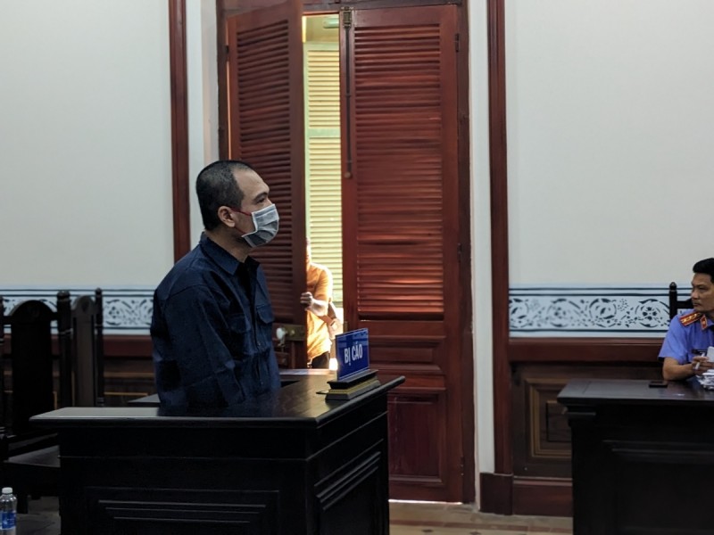 Xét xử điều tra viên giả chữ ký Phó Giám đốc Công an TP.Hồ Chí Minh làm giả tài liệu