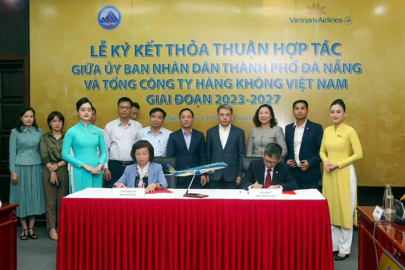 Thành phố Đà Nẵng và Vietnam Airlines ký thỏa thuận hợp tác