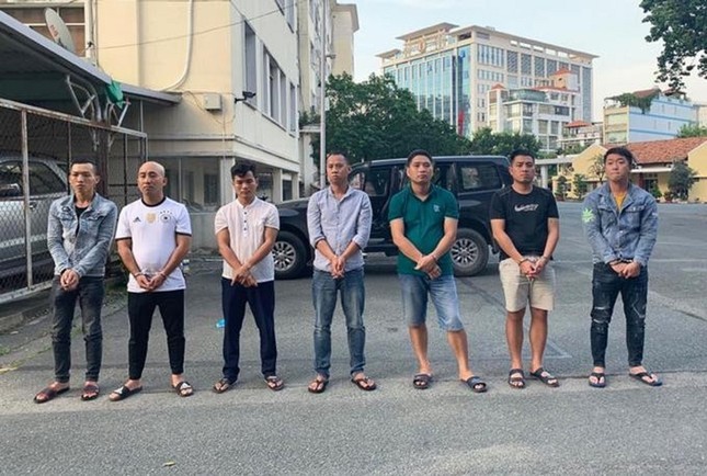 Xét xử hai cựu cán bộ Công an TP. Hồ Chí Minh tham gia dàn cảnh cướp tiền ảo và tài sản