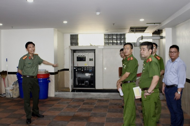 Lực lượng chức năng TP Hải Phòng kiểm trakiểm tra công tác PCCC tại cơ sở karaoke