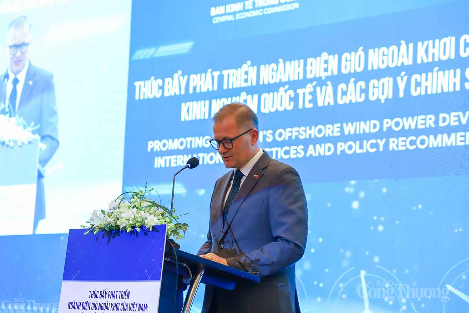 Giải pháp nào cho phát triển ngành điện gió ngoài khơi tại Việt Nam?