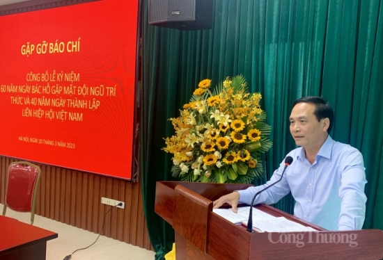 Đội ngũ trí thức Việt Nam: Kỷ niệm 60 năm ngày Bác Hồ đến thăm