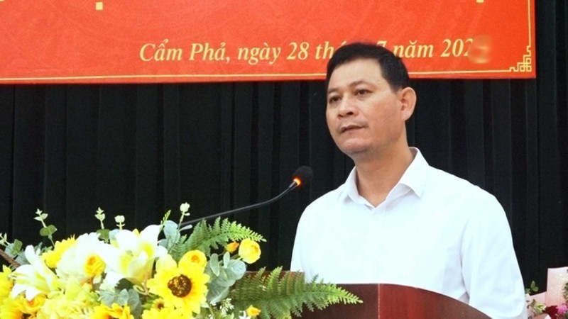 Ông Nguyễn Công Thọ - Chủ tịch UBND phường Cẩm Trung trước khi bị bắt.