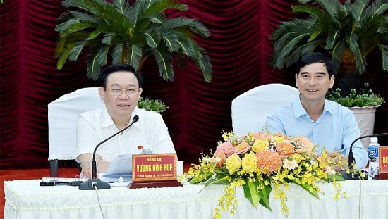 Bình Thuận ưu tiên phát triển 3 trụ cột kinh tế gắn với ứng dụng công nghệ cao