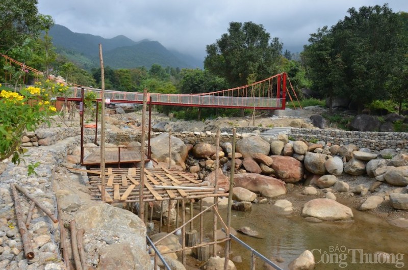 Đà Nẵng: Cưỡng chế các công trình xây dựng trái phép trên suối Lương