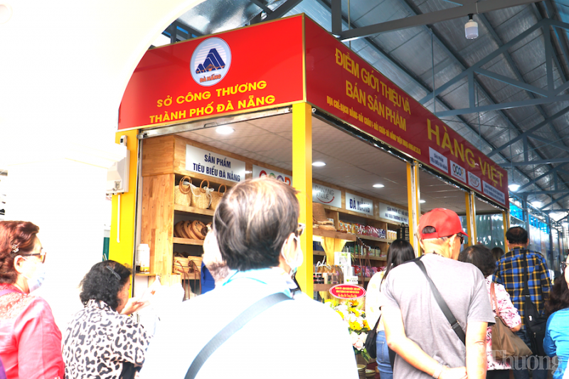 Đà Nẵng: Giới thiệu sản phẩm OCOP, sản phẩm đặc trưng thành phố tại chợ du lịch