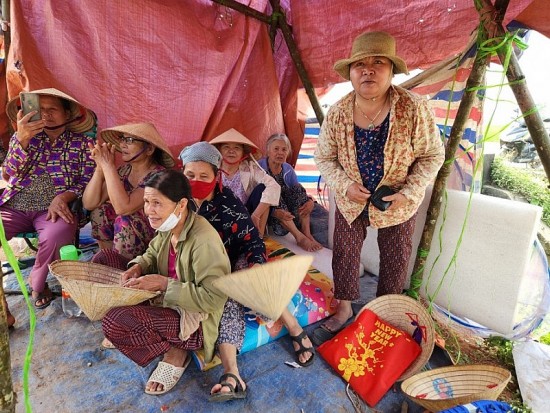 Thanh Hóa: Dân dựng lều phản đối thu hồi đất nông nghiệp vì đền bù không thỏa đáng