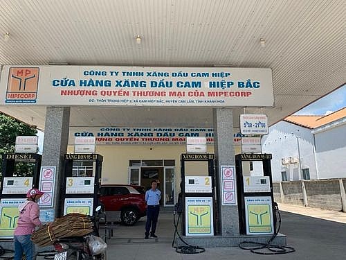 Khánh Hoà: Xử phạt một đơn vị kinh doanh xăng dầu khi giấy phép đã hết hạn