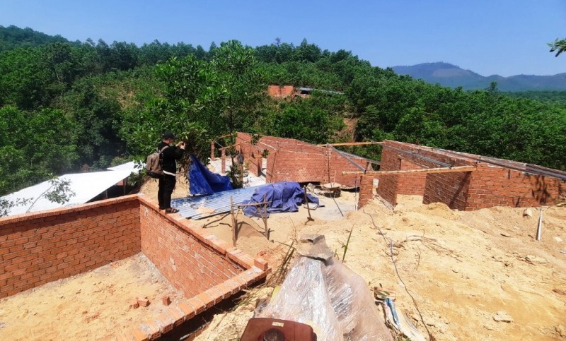 Xây dựng công trình trái phép chờ đền bù ở Quảng Nam: Trách nhiệm thuộc về ai?