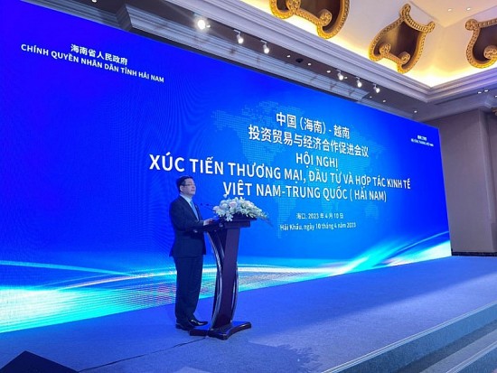 Bộ trưởng Nguyễn Hồng Diên dự Hội nghị XTTM, Đầu tư, Hợp tác kinh tế Việt Nam – Trung Quốc (Hải Nam)