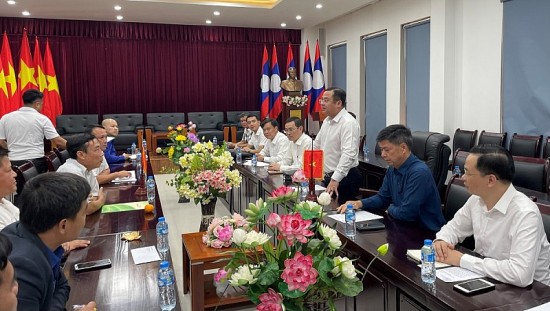 Tập đoàn Hóa chất Việt Nam làm việc với Ủy ban hợp tác Lào - Việt Nam