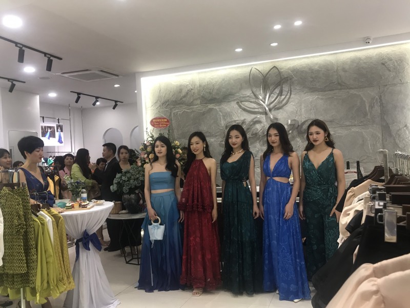 Thời trang nữ HeraDG của May Đức Giang ra mắt bộ sưu tập mới