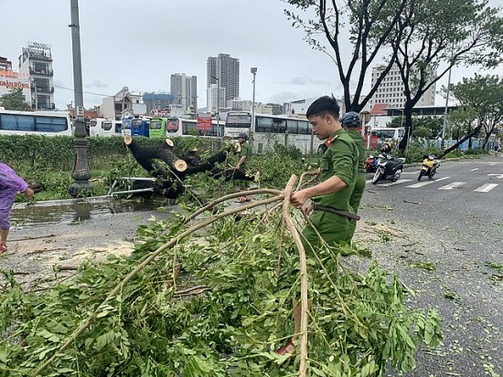 Miền Bắc đón không khí lạnh, nguy cơ mưa đá, dông lốc xảy ra