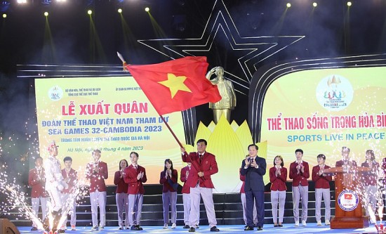 Herbalife đồng hành cùng Lễ xuất quân Đoàn Thể Thao Việt Nam tham dự SEA Games 32