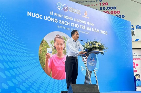 P&G hợp tác chiến lược với Saigon Co.op mang nước uống sạch đến cộng đồng