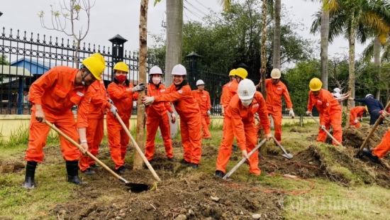 Công ty Nhiệt điện Uông Bí nâng cao công tác bảo vệ môi trường, an toàn vệ sinh lao động