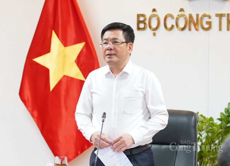 , Bộ trưởng Nguyễn Hồng Diên 