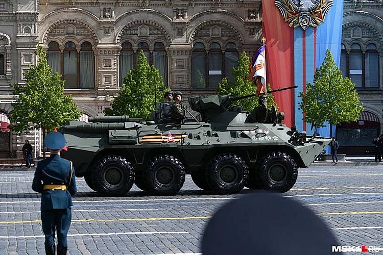 Cận cảnh dàn vũ khí “cực khủng” của Nga xuất hiện trong Lễ duyệt binh Ngày Chiến thắng