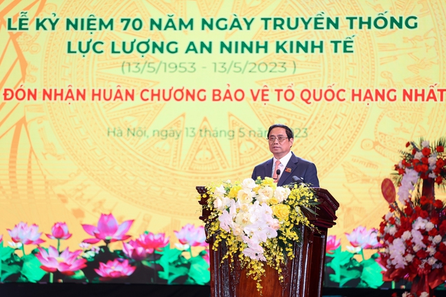 Thủ tướng Phạm Minh Chính dự kỷ niệm 70 năm Ngày truyền thống lực lượng an ninh kinh tế - Ảnh 6.
