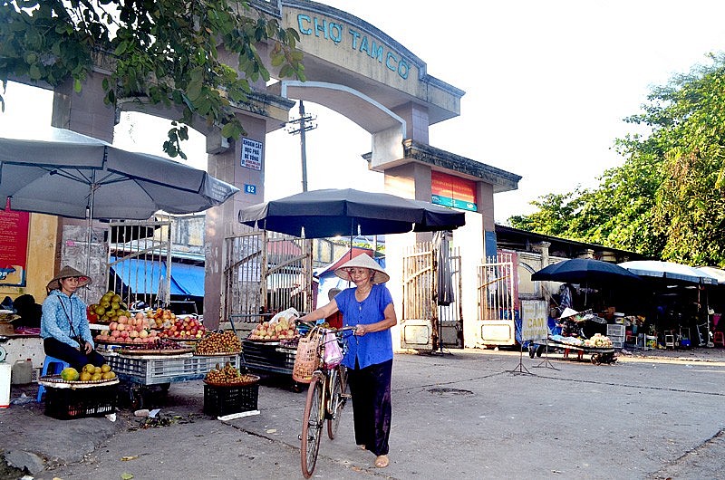 Một góc chợ Tam Cờ, TP Tuyên Quang.