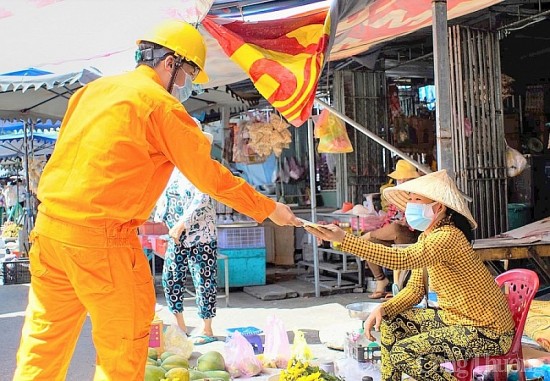 Điện lực miền Nam kêu gọi 21 tỉnh thành phía Nam sử dụng điện giờ cao điểm tiết kiệm hiệu quả