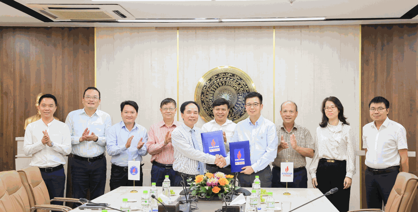 Hội Dầu khí Việt Nam và Tổng công ty CP Vận tải Dầu khí ký kết thỏa thuận hợp tác